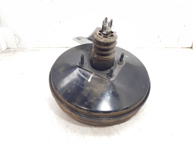 Wzmacniacz próżniowy hamulców 4680A026 MITSUBISHI