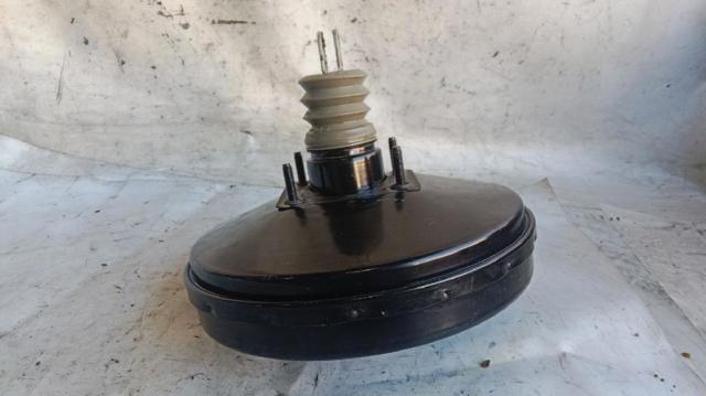 Wzmacniacz próżniowy hamulców 4680A026 MITSUBISHI