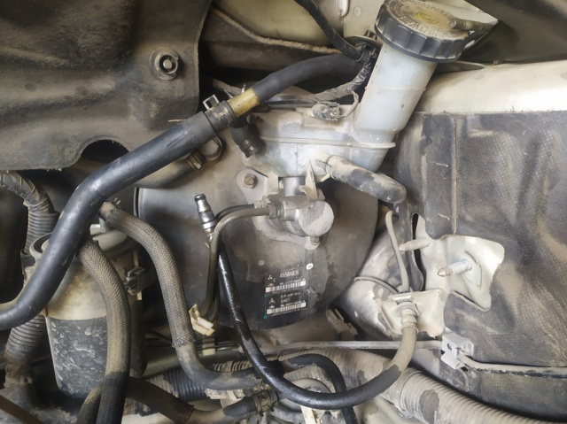 Wzmacniacz próżniowy hamulców 4680A026 MITSUBISHI