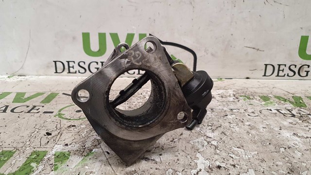 Przepustnica Alfa Romeo 166