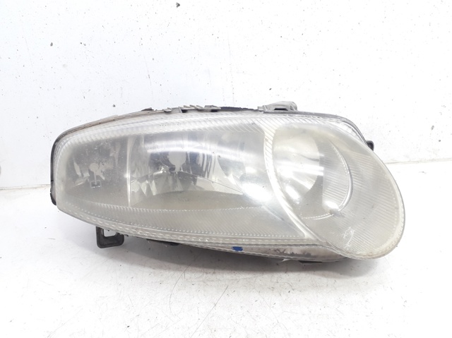 Reflektor prawy 468261940 FIAT