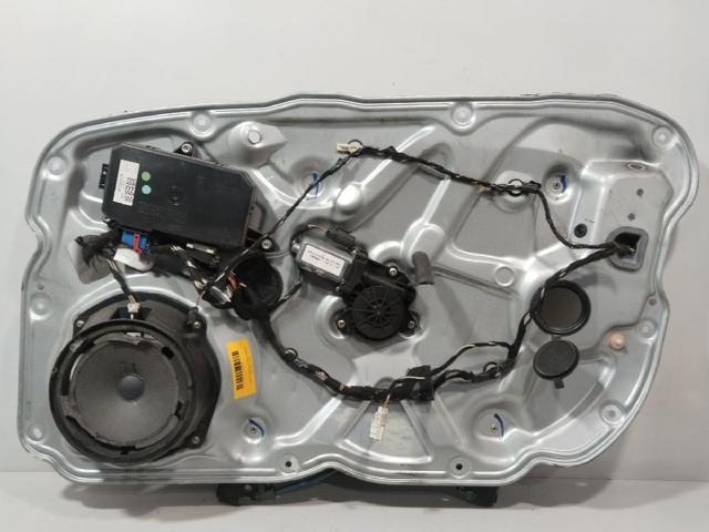 Mechanizm podnoszenia szyby drzwi przednich prawych 46831654 FIAT