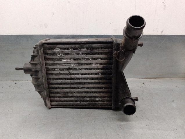 Chłodnica intercoolera 46836770 FIAT