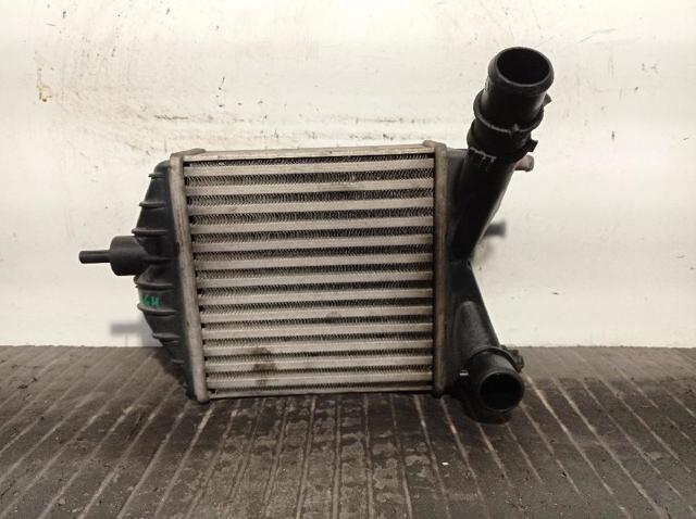 Chłodnica intercoolera 46836770 FIAT