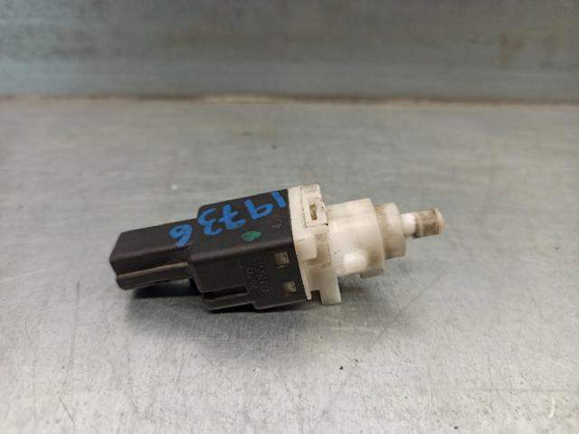 46840510 Peugeot/Citroen