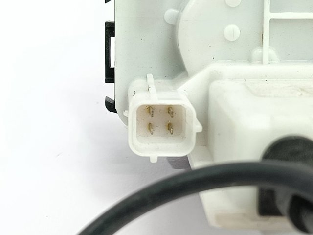Zamek drzwi tylnych lewych 46842600 FIAT
