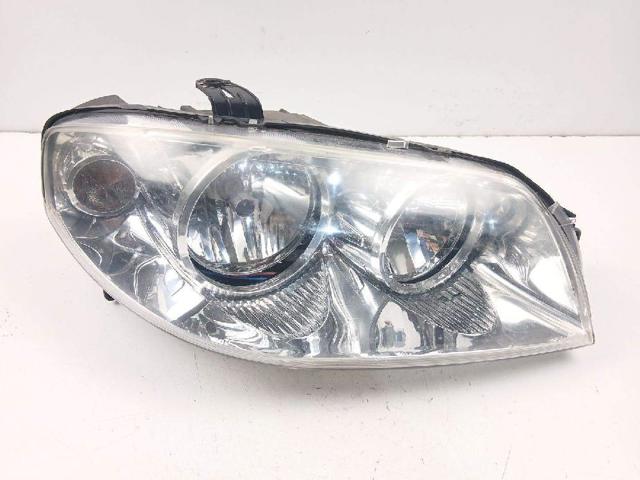 Reflektor prawy 46849354 FIAT