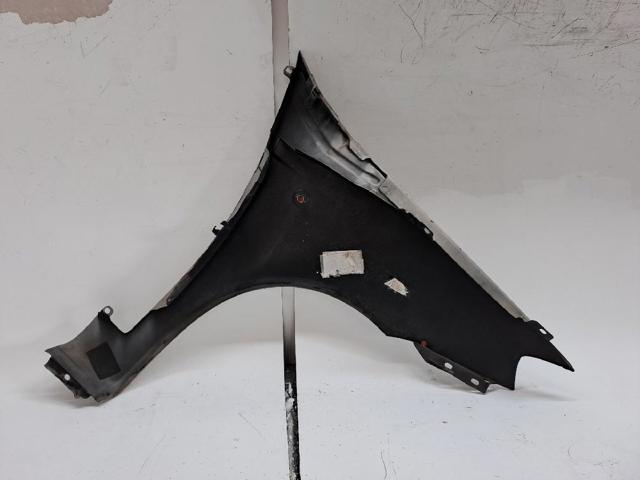 Błotnik przedni lewy Fiat Punto 2 188