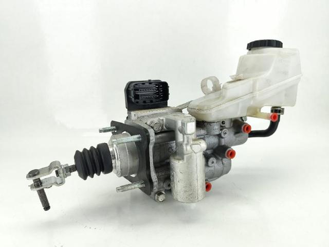Główny cylinder hamulców 4705010580 TOYOTA