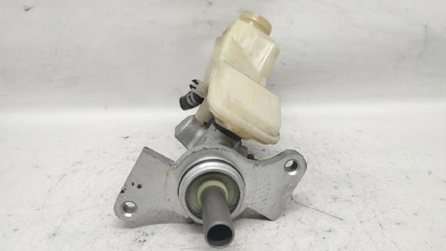 Główny cylinder hamulców 4720109470 TOYOTA