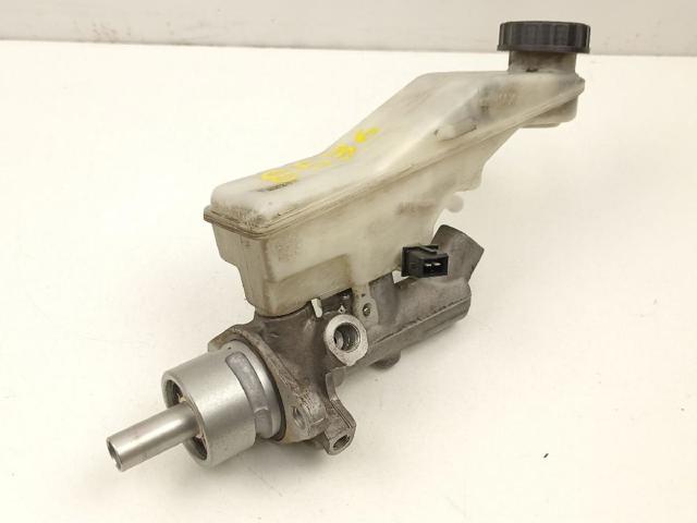 Cylinder hamulcowy Toyota Avensis