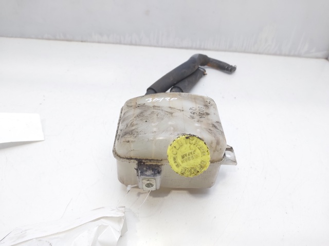 Główny cylinder hamulców do Toyota Hiace H1, H2