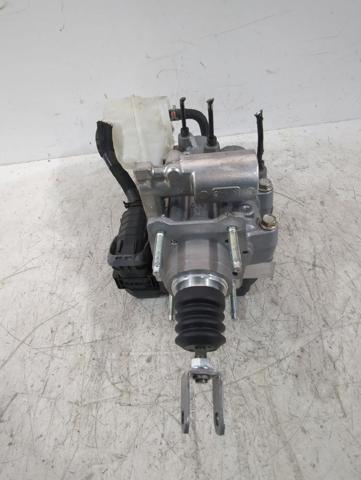 Główny cylinder hamulców Toyota Corolla E21