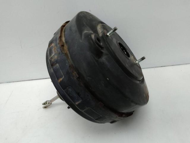 Wzmacniacz próżniowy hamulców 472100453R RENAULT