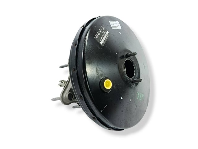 Wzmacniacz próżniowy hamulców 472101170R RENAULT