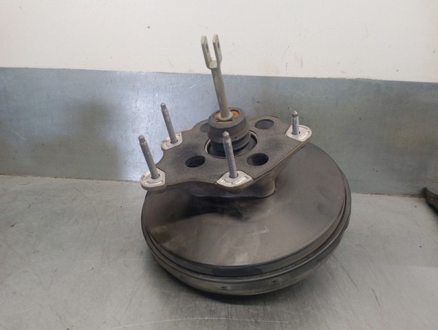 Wzmacniacz próżniowy hamulców 472101170R RENAULT