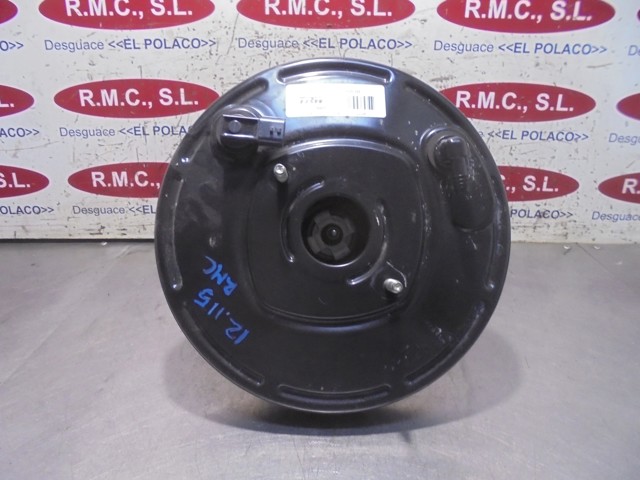 Wzmacniacz próżniowy hamulców Nissan JUKE F15