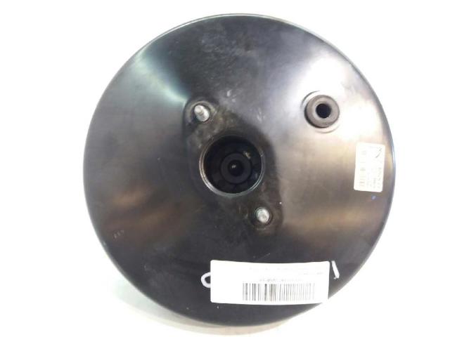 Wzmacniacz próżniowy hamulców 472105437R RENAULT