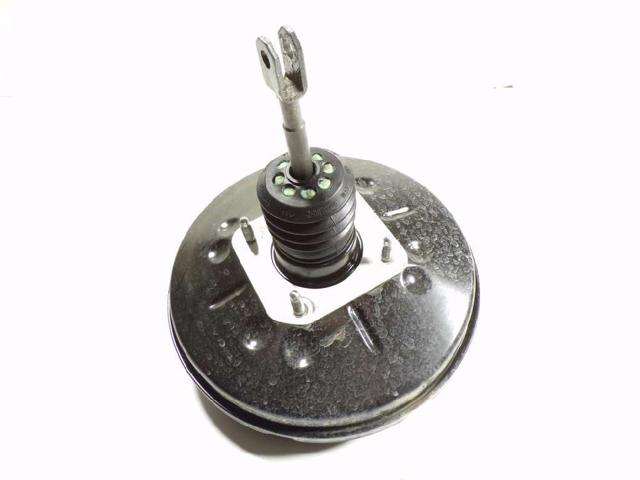 Wzmacniacz próżniowy hamulców 472107479R RENAULT