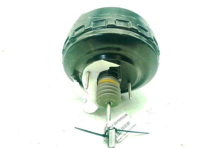 Wzmacniacz próżniowy hamulców 472109102R RENAULT