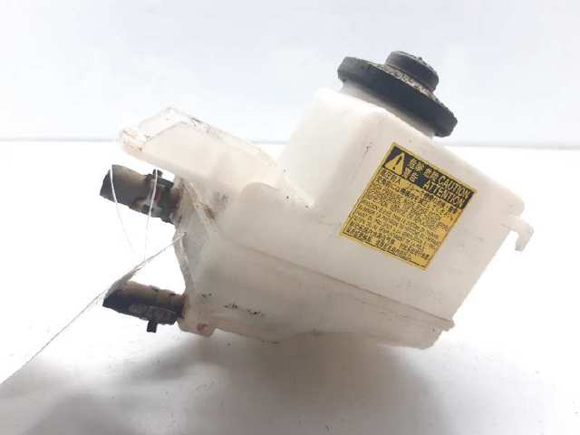 Zbiorniczek głównego cylindra hamulcowego (płynu hamulcowego) 4722047080 TOYOTA