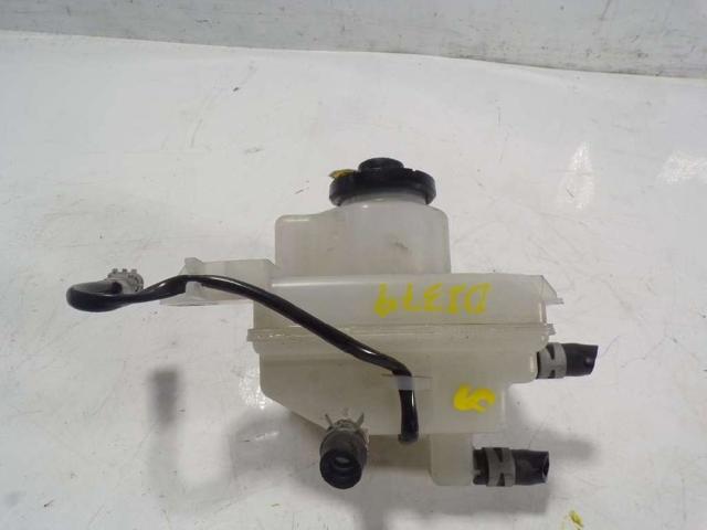 Zbiorniczek głównego cylindra hamulcowego (płynu hamulcowego) 4722047080 TOYOTA