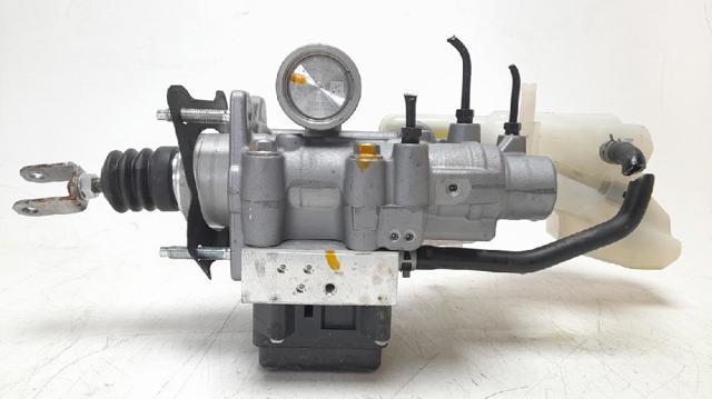 Główny cylinder hamulców 4727047040 TOYOTA