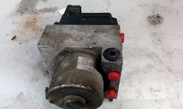 Sterownik ABS  hydrauliczny 47600AR005 NISSAN