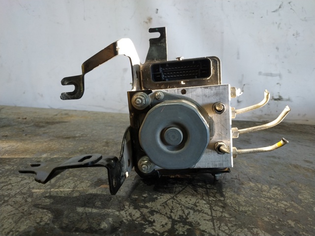 Sterownik ABS  hydrauliczny 476608644R RENAULT