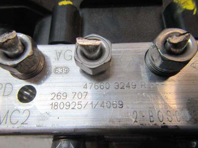 Sterownik ABS  hydrauliczny 476609055R RENAULT