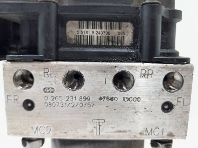 Sterownik ABS  hydrauliczny Nissan Qashqai 1 J10