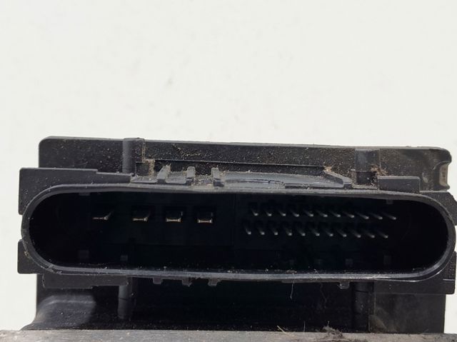 Sterownik ABS  hydrauliczny Nissan Qashqai 1 J10