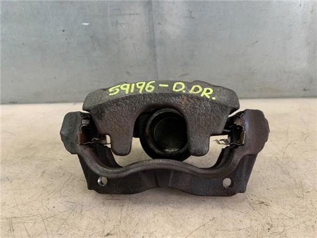 Jarzmo zacisku hamulcowego przedniego Toyota Avensis 3 T27