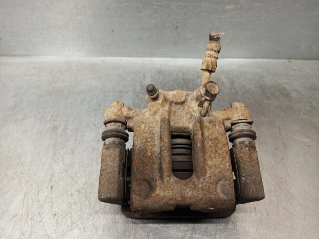 Zacisk hamulcowy tylny prawy 4773002110 TOYOTA