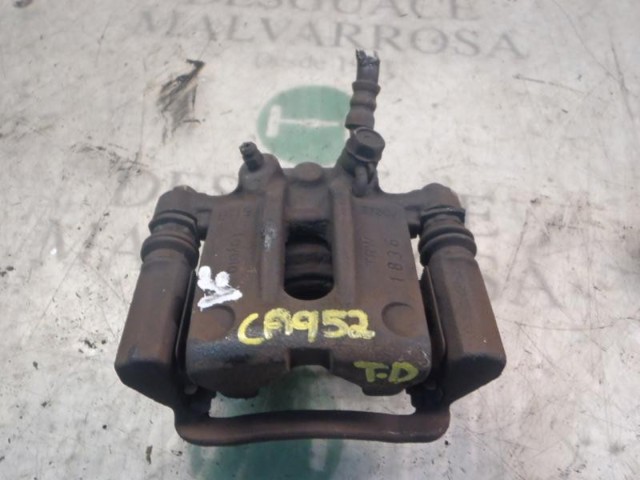 Zacisk hamulcowy tylny prawy 4773002110 TOYOTA
