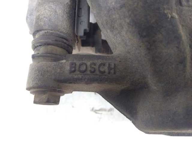 Zacisk hamulcowy przedni prawy 4773002360 TOYOTA