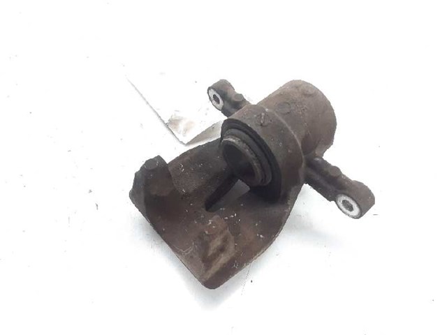 Zacisk hamulcowy tylny prawy 4773005071 TOYOTA