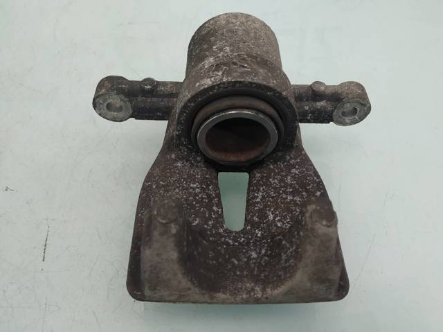 Zacisk hamulcowy tylny prawy 4773005071 TOYOTA