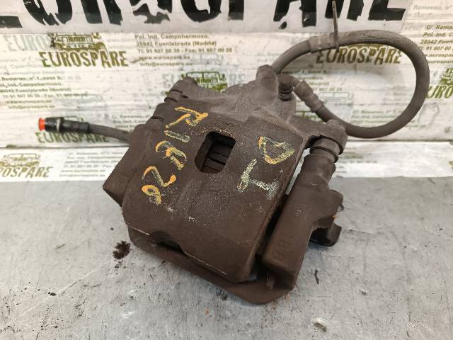4775042040 Toyota