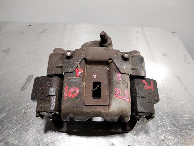 Zacisk hamulcowy tylny lewy 4775060110 TOYOTA