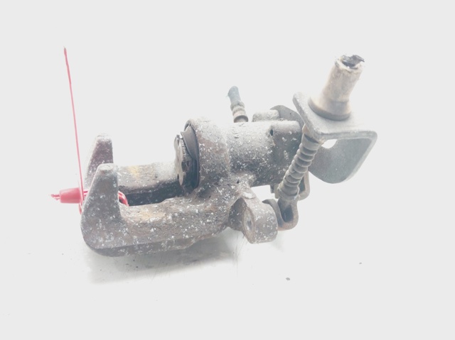 Zacisk hamulcowy tylny prawy 4783002101 TOYOTA