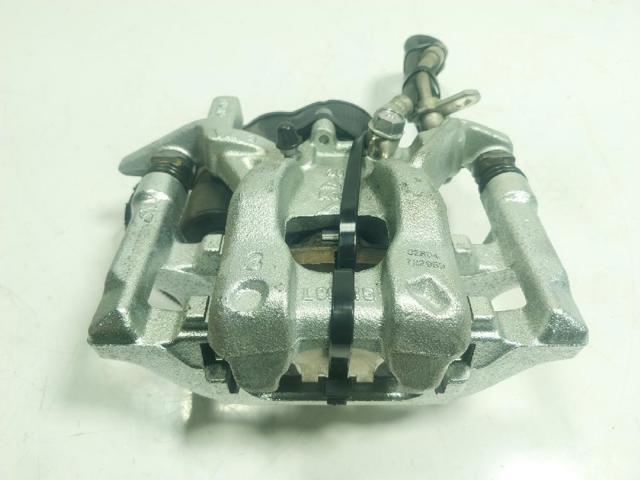 Zacisk hamulcowy tylny prawy 478300D080 TOYOTA