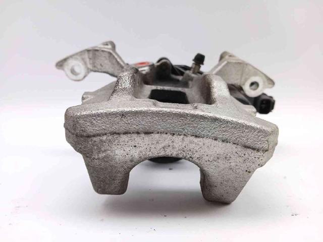 Zacisk hamulcowy tylny prawy 4783010030 TOYOTA