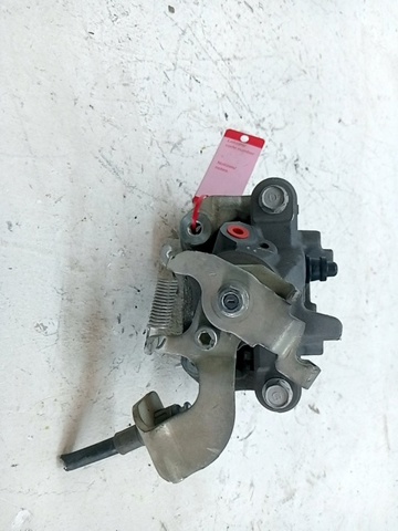 Zacisk hamulcowy tylny prawy 4783012151 TOYOTA