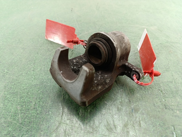 Zacisk hamulcowy tylny prawy 4783042061 TOYOTA