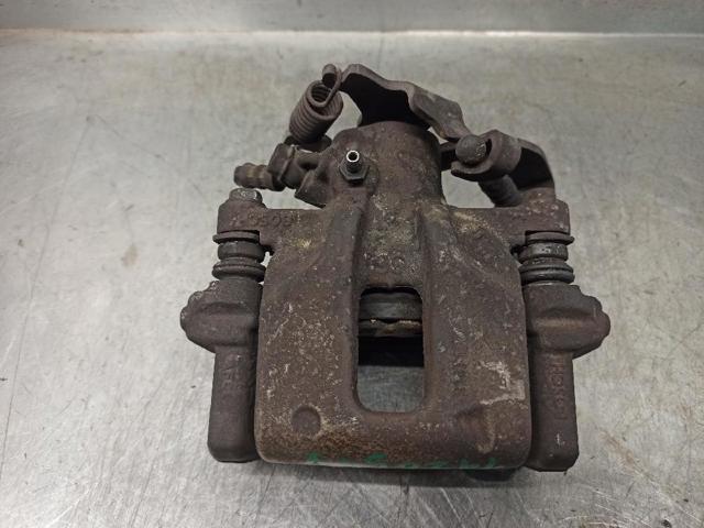 Zacisk hamulcowy tylny lewy 4785002100 TOYOTA
