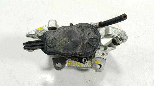 Zacisk hamulcowy tylny lewy 478500D080 TOYOTA