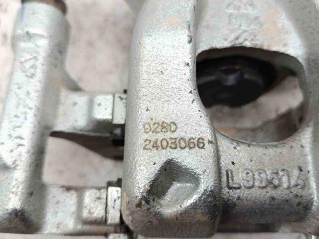 Zacisk hamulcowy tylny lewy 478500D080 TOYOTA