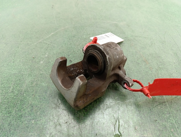 Zacisk hamulcowy tylny lewy 4785042061 TOYOTA