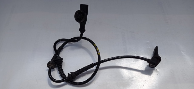 Czujnik ABS przedni 479100004R RENAULT